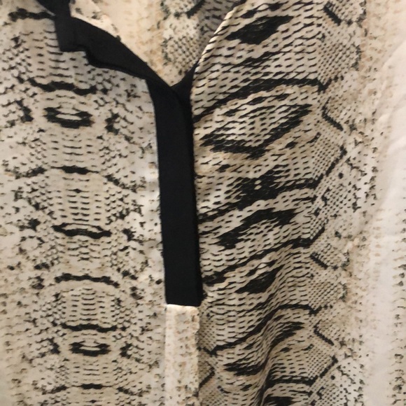 Zara Top Brand New with Tags - Picture 3 of 3